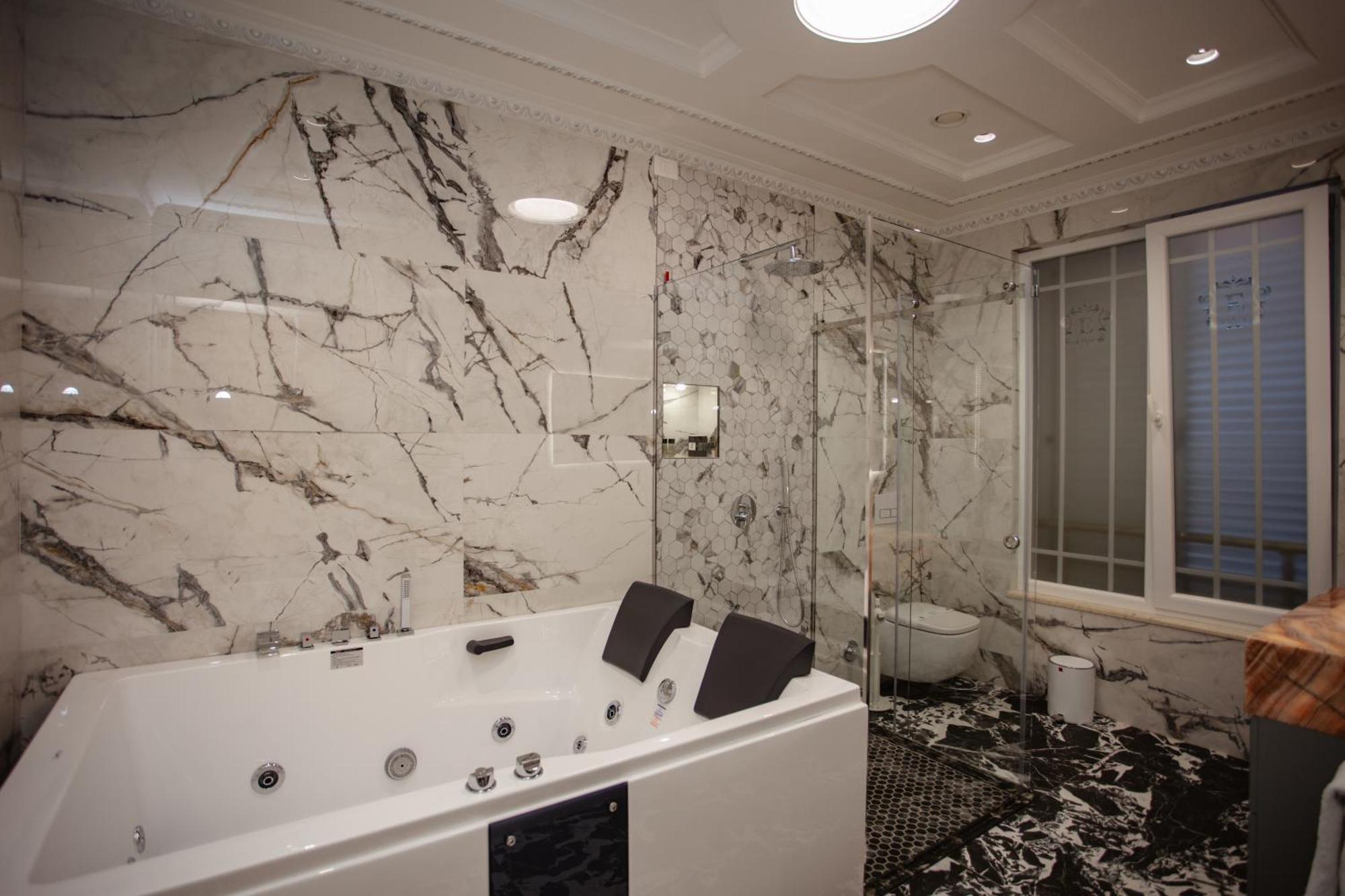 Ervini Boutique Hotel ชโคเดอร์ ภายนอก รูปภาพ