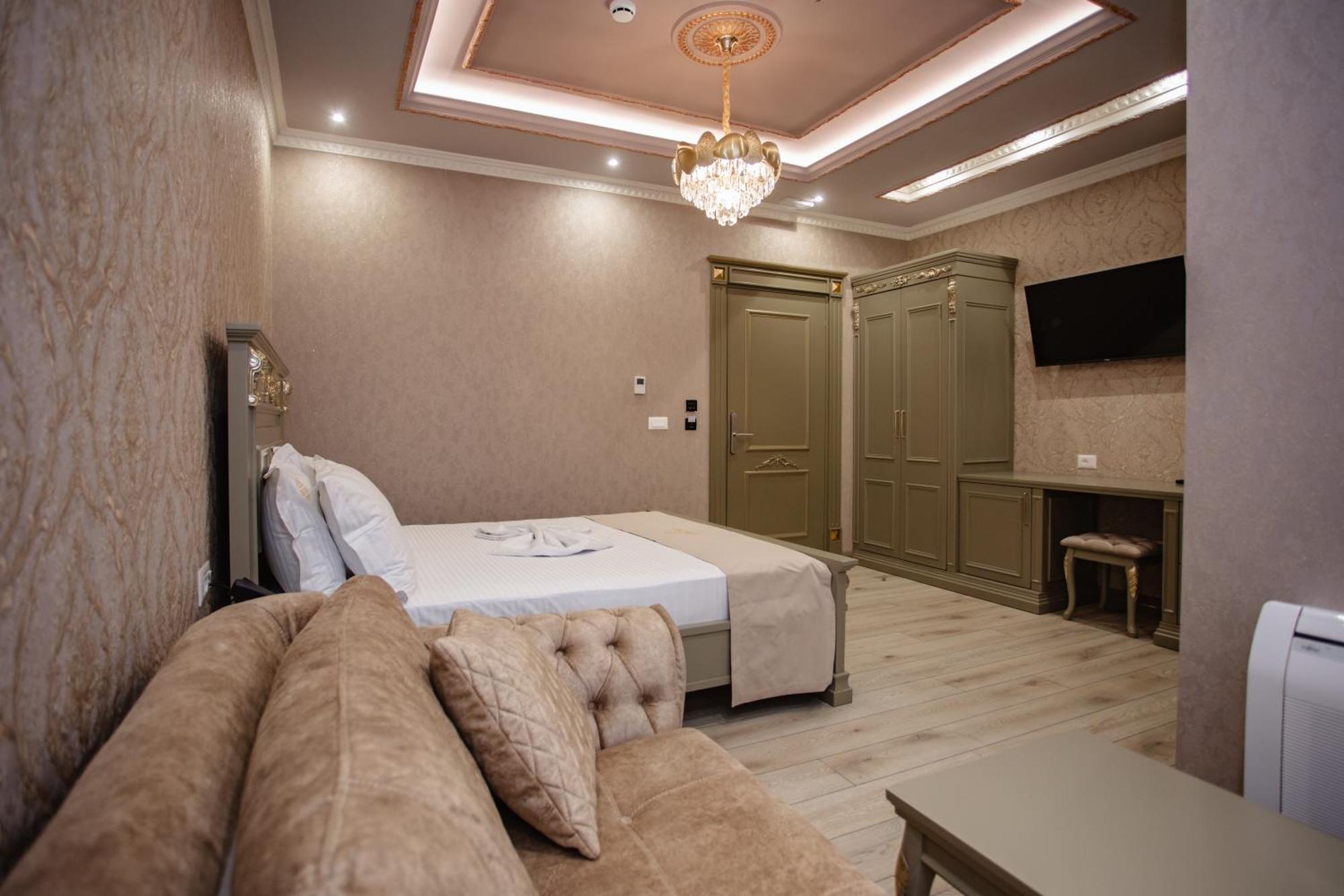 Ervini Boutique Hotel ชโคเดอร์ ภายนอก รูปภาพ