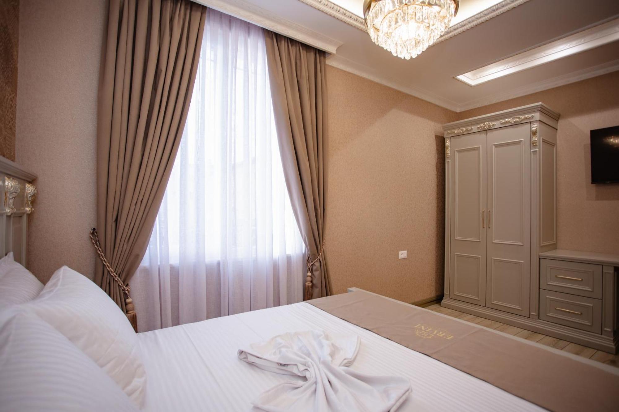 Ervini Boutique Hotel ชโคเดอร์ ภายนอก รูปภาพ