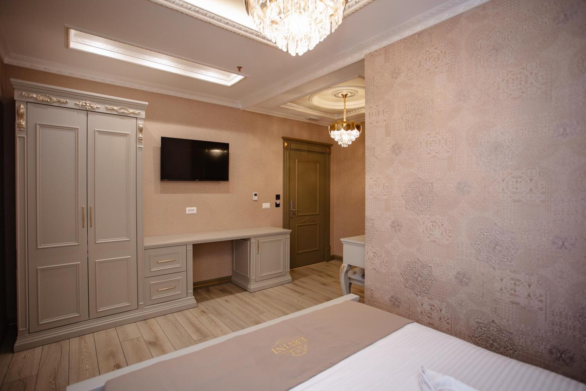 Ervini Boutique Hotel ชโคเดอร์ ภายนอก รูปภาพ