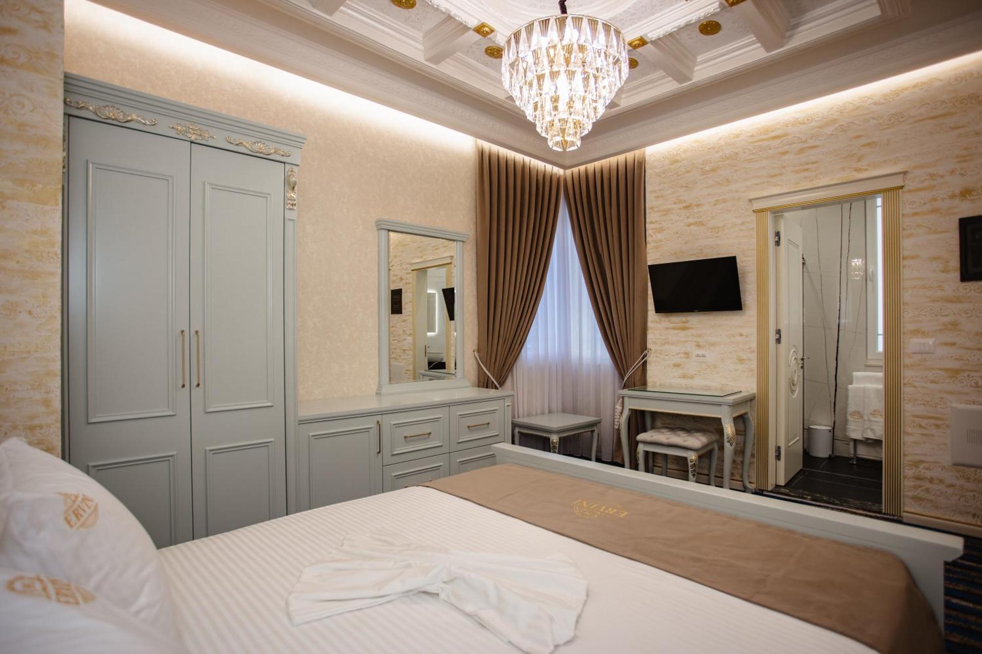 Ervini Boutique Hotel ชโคเดอร์ ภายนอก รูปภาพ