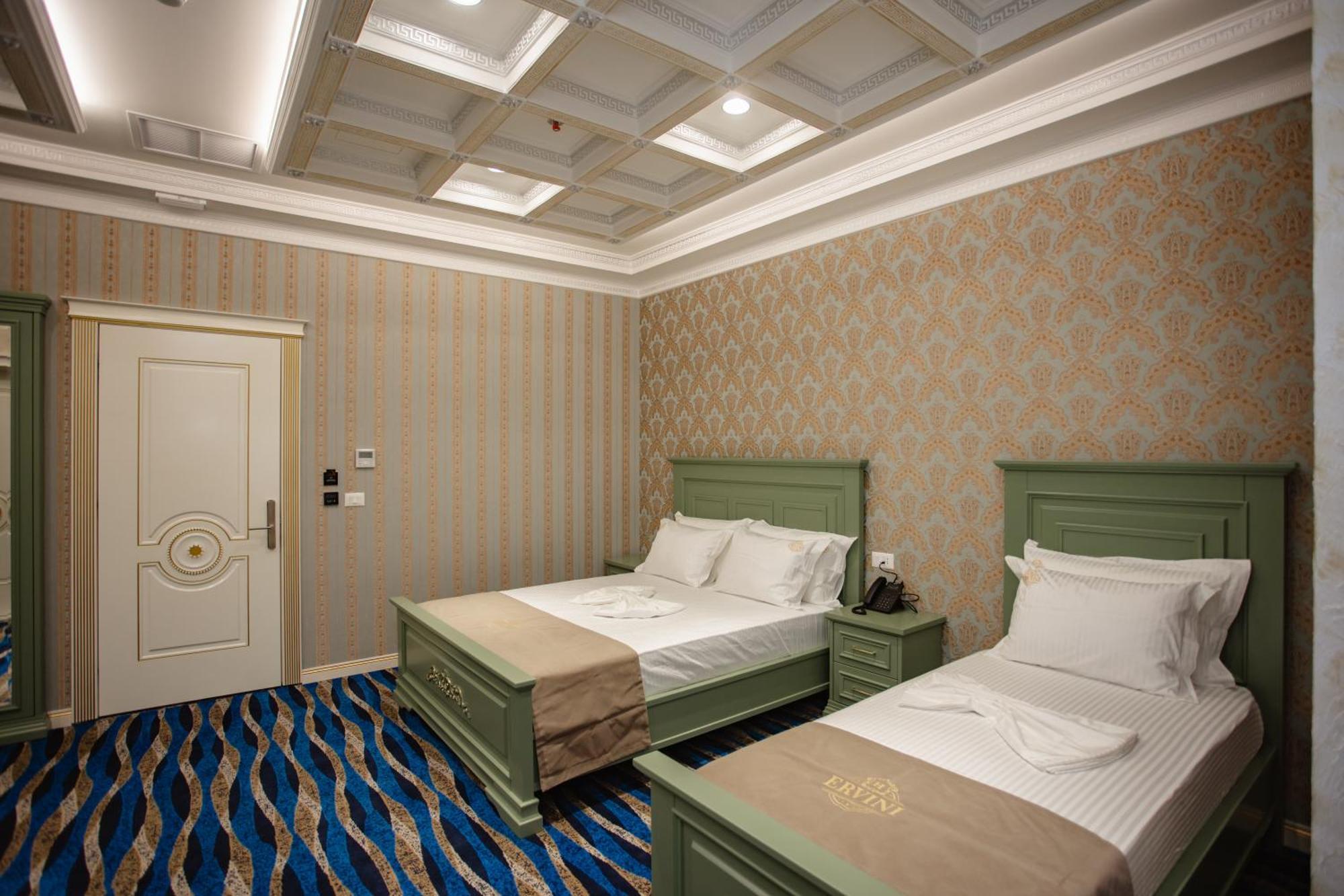 Ervini Boutique Hotel ชโคเดอร์ ภายนอก รูปภาพ
